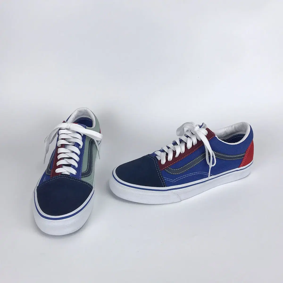thumbnail-0